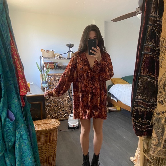 SOLD 🤘🎉 - Picture 7 of 9